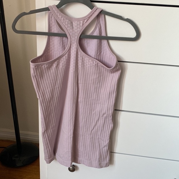 Athleta ribbed workout tank, pink lavender, size M - Picture 3 of 3